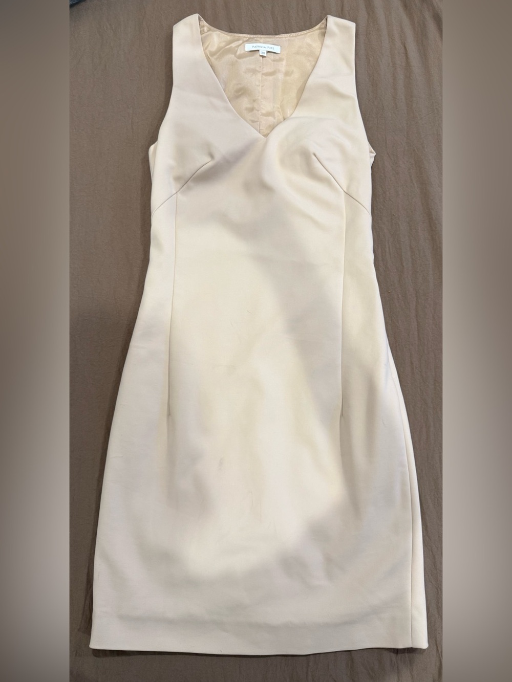 Patrizia Pepe Cream V-Neck Midi Sophisticated Dress